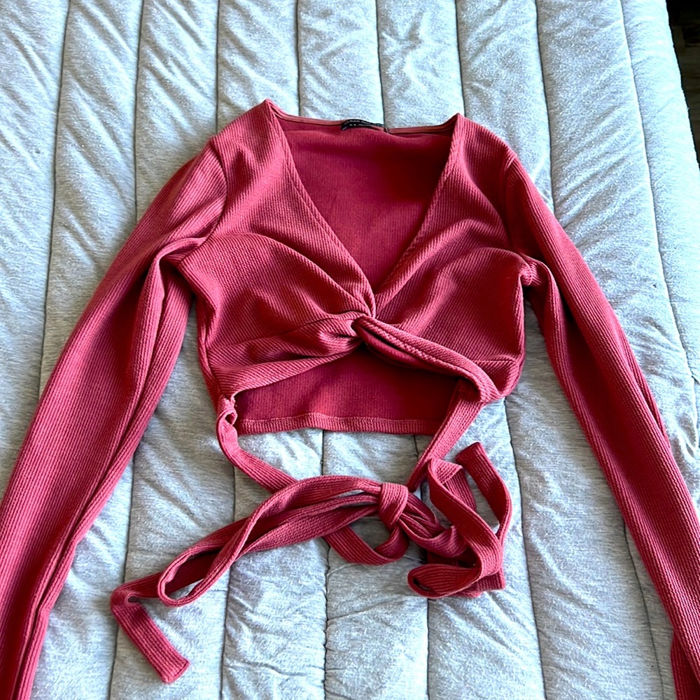 Urban outfitters, pink sweater crop top